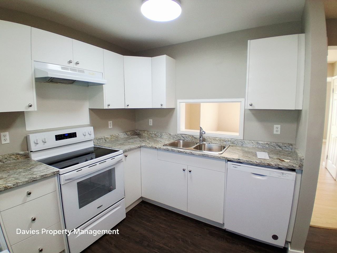 13833 30 St Nw - Photo 4 of 16