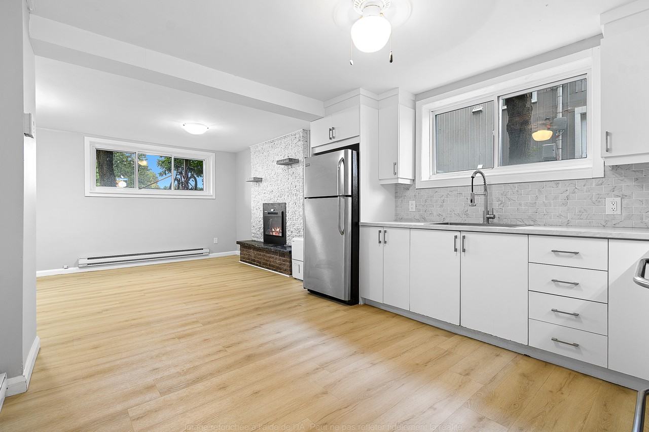 267 Rue Guillemette - Photo 2 of 18