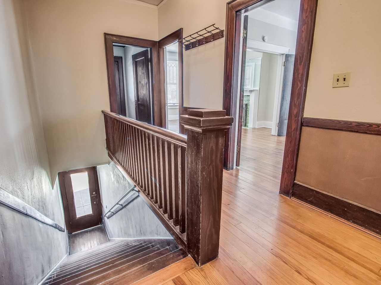 320 North Rock Island Avenue - 320 1/2 #320-1-2 - Photo 5 of 12