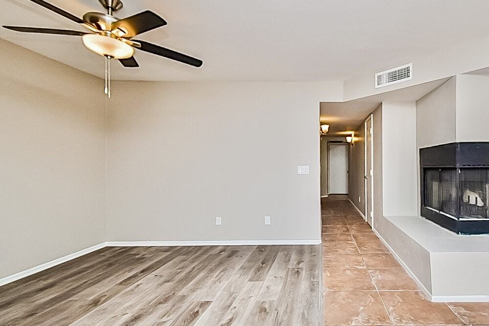 7880 S Castle Bay St - Photo 7 of 17