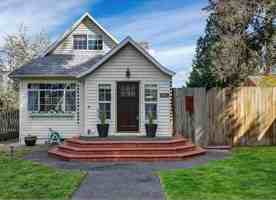 featured image of 6210 Ne 32nd Pl