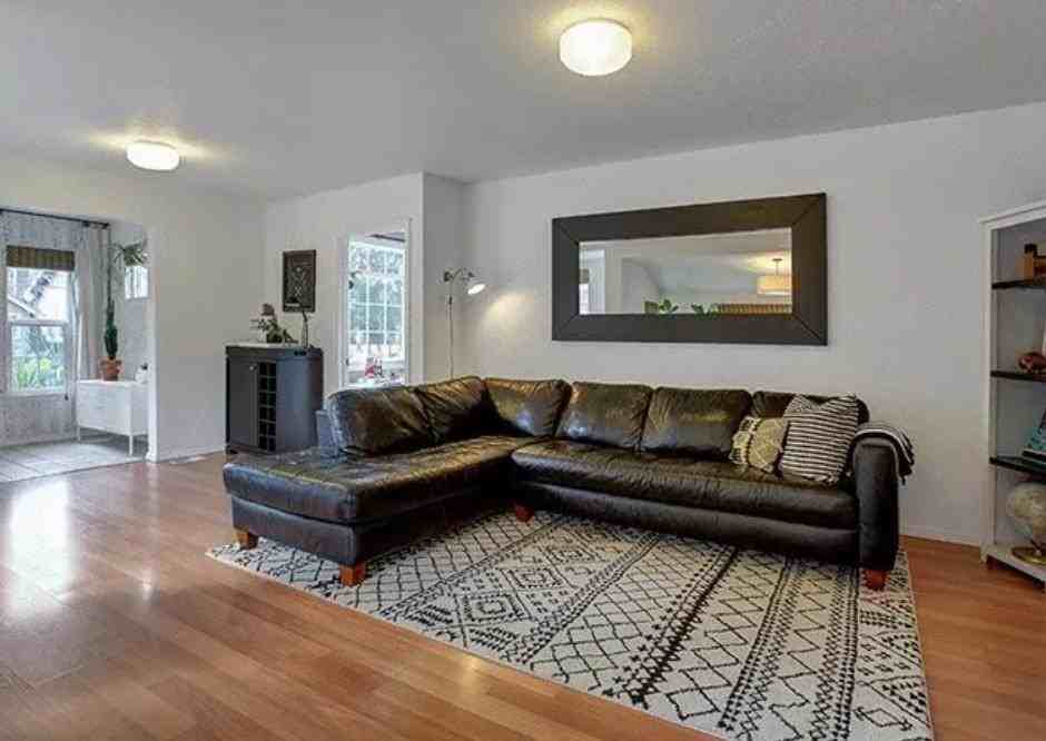 6210 Ne 32nd Pl - Photo 6 of 11