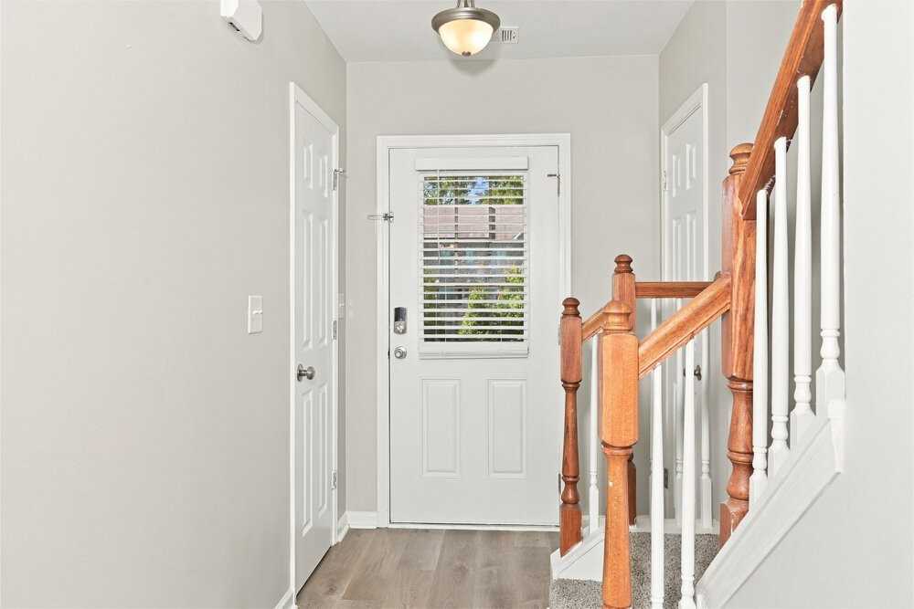 2259 Baywood Tree Ln - Photo 5 of 18