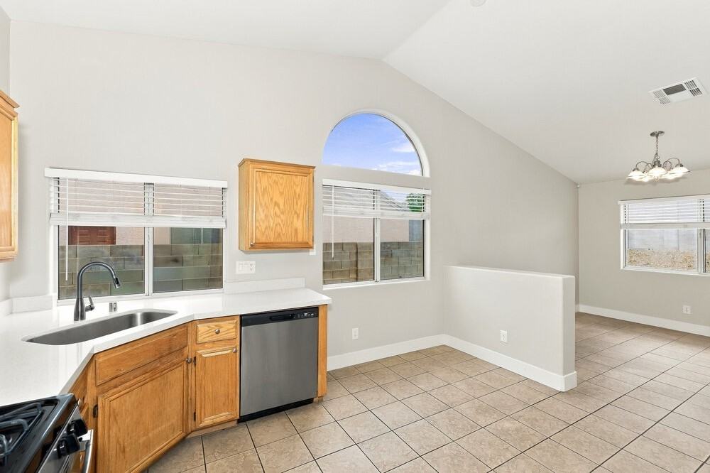 827 Golden Plata Ct - Photo 6 of 16