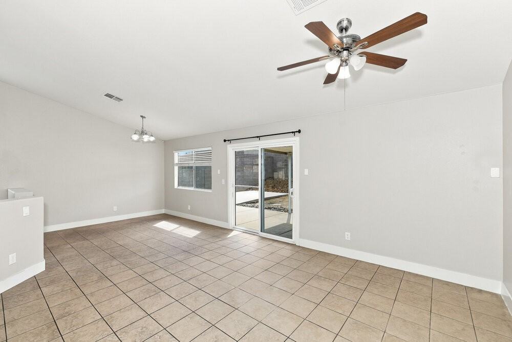 827 Golden Plata Ct - Photo 7 of 16