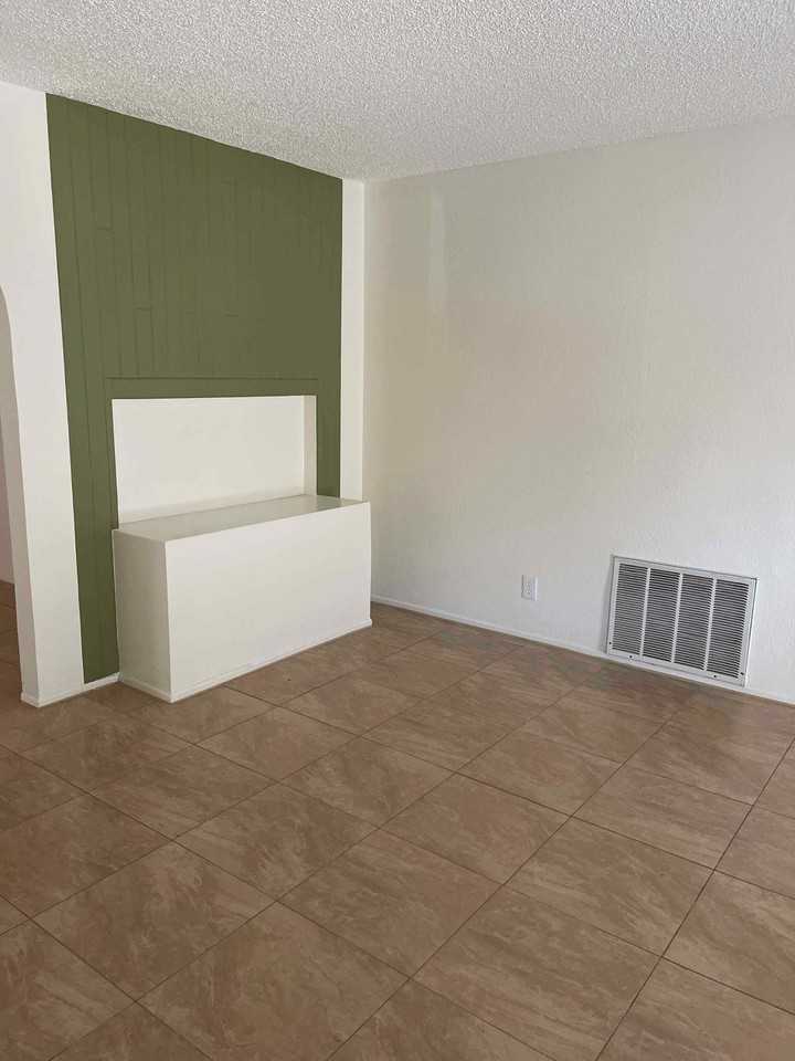 15086 Dakota St #1 - Photo 3 of 19