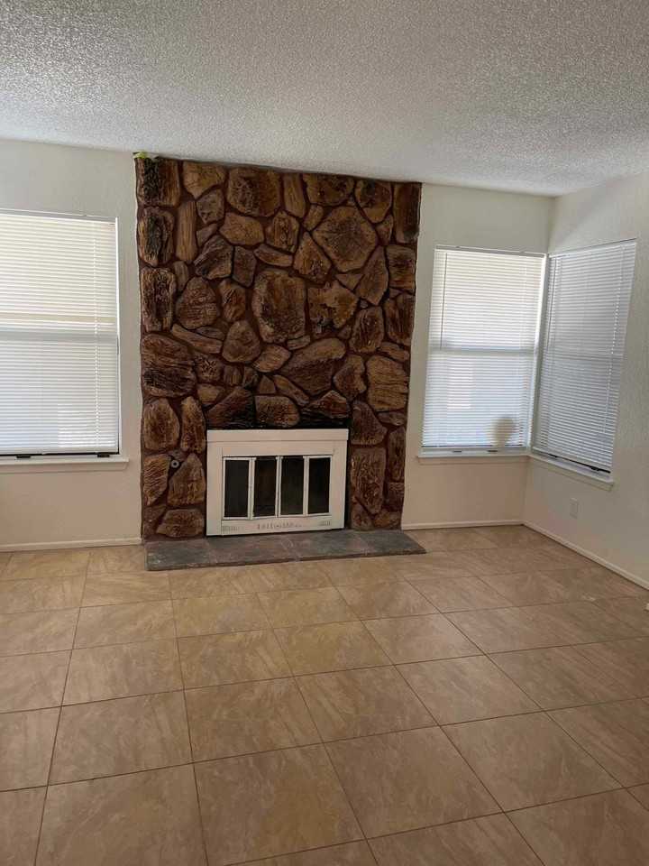15086 Dakota St #1 - Photo 5 of 19
