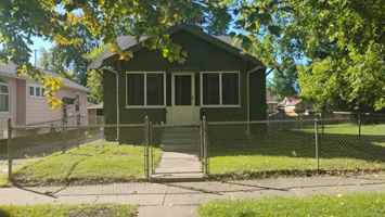 featured image of 243 Damon St #1