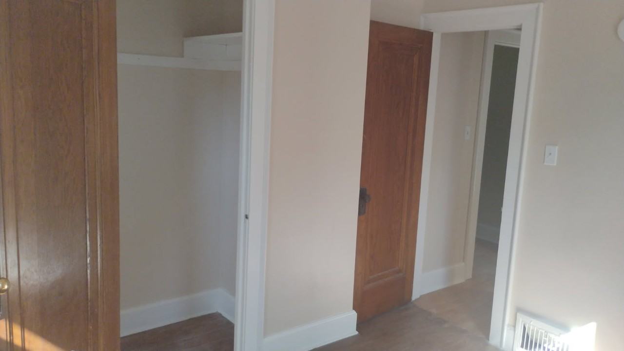 243 Damon St #1 - Photo 6 of 20