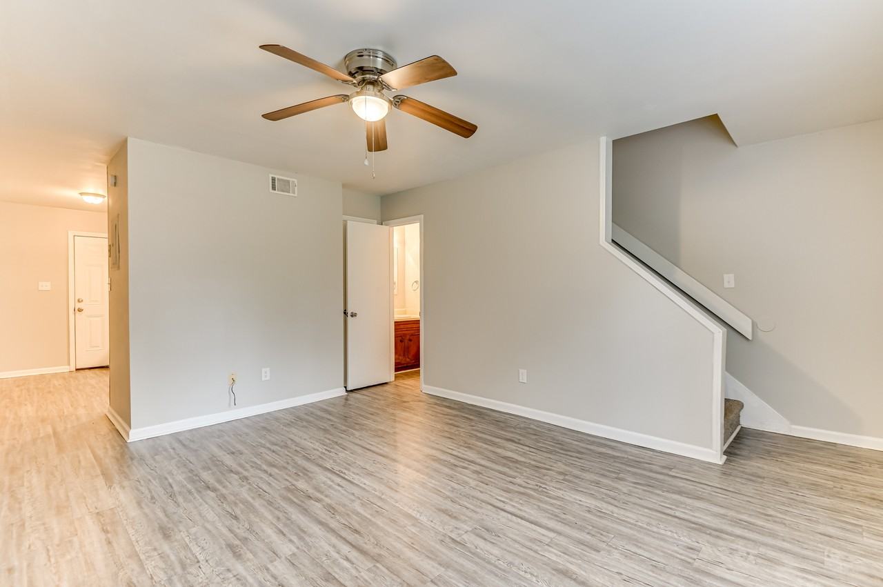 157 Chalet North Ct #157 - Photo 2 of 29