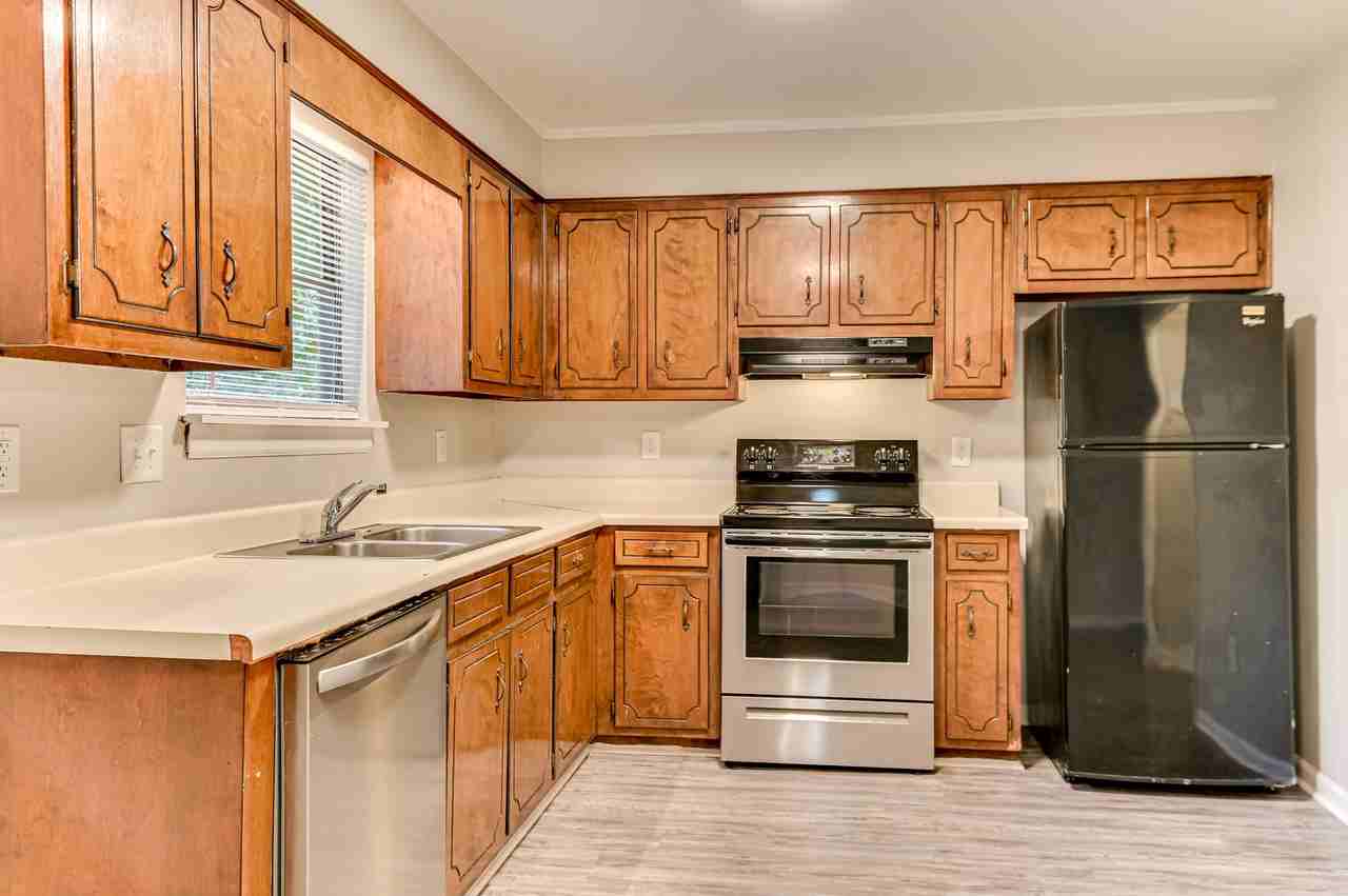 157 Chalet North Ct #157 - Photo 7 of 29