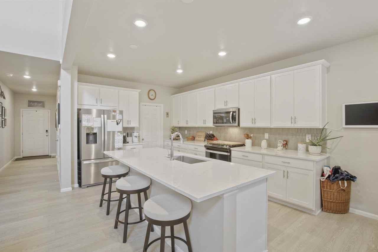 1617 Colorado River Dr #1 - Photo 7 of 25