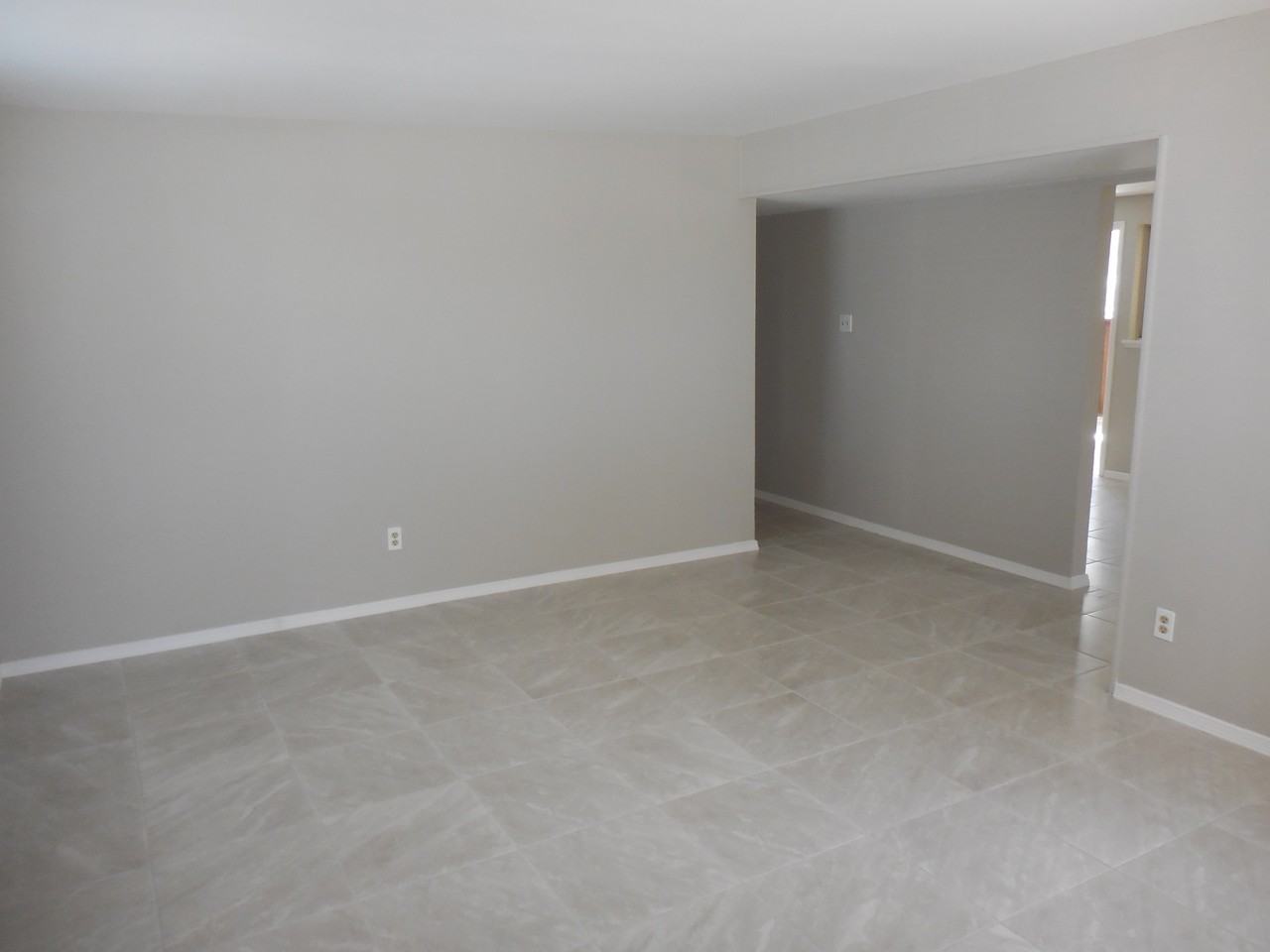 3608 Sheppard Ave #1 - Photo 6 of 42