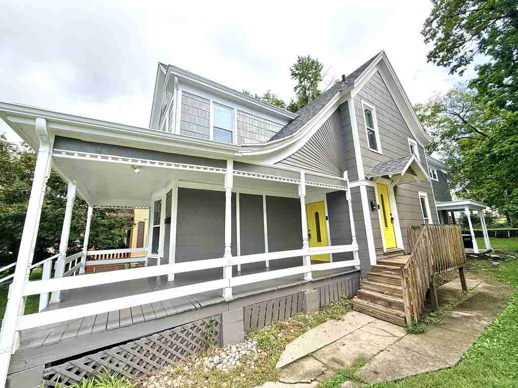 214 N Cherry St #2 - Photo 3 of 17