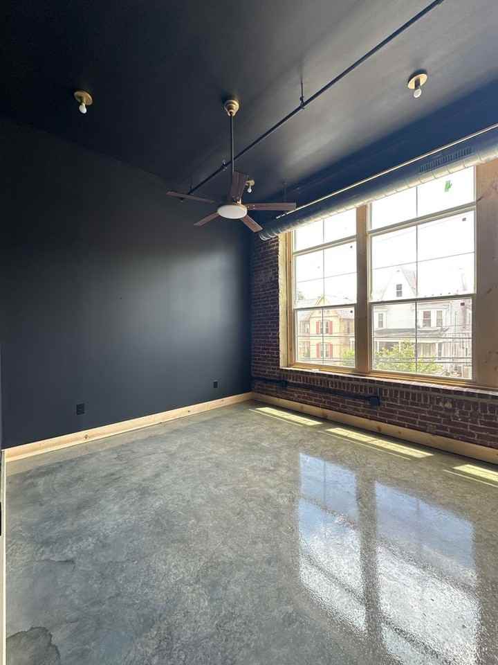 21 W Broadway #210 - Photo 3 of 6