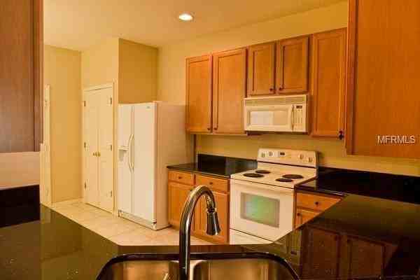 3791 Parkridge Circle3-104 #3-104 - Photo 3 of 17
