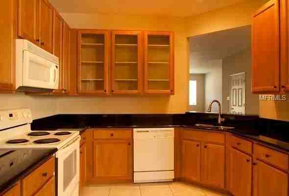 3791 Parkridge Circle3-104 #3-104 - Photo 4 of 17