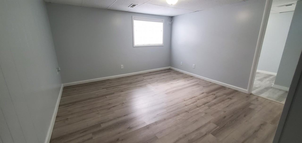 4694 S Lemonwood Cir #B - Photo 3 of 11