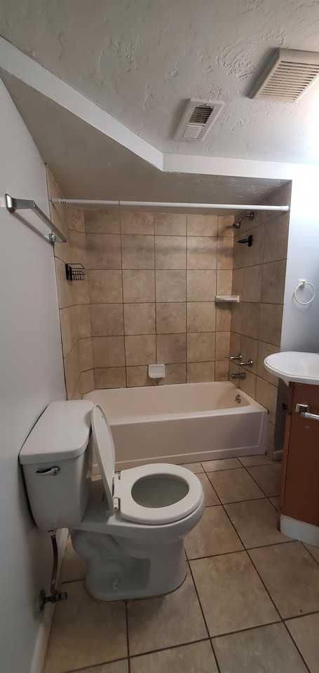 4694 S Lemonwood Cir #B - Photo 5 of 11