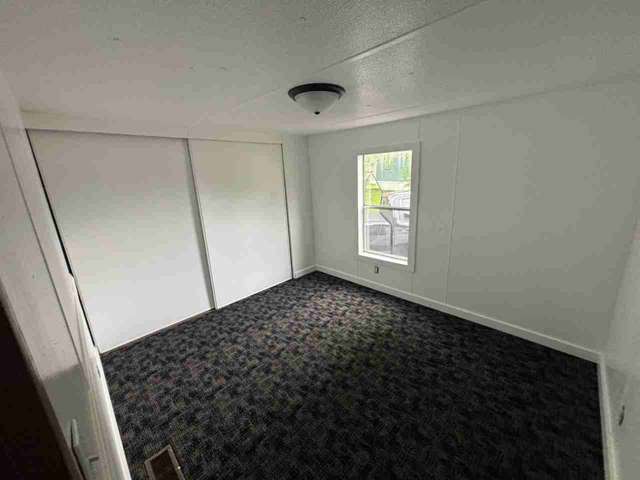 972 E Sunnyview Rd #30 - Photo 4 of 9