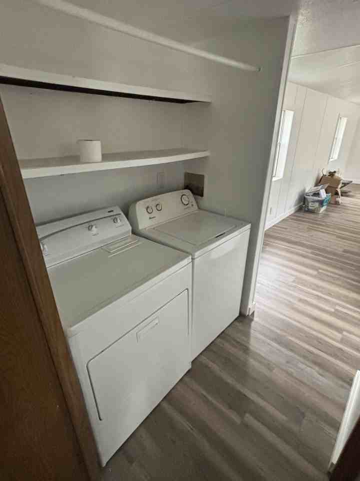972 E Sunnyview Rd #30 - Photo 7 of 9