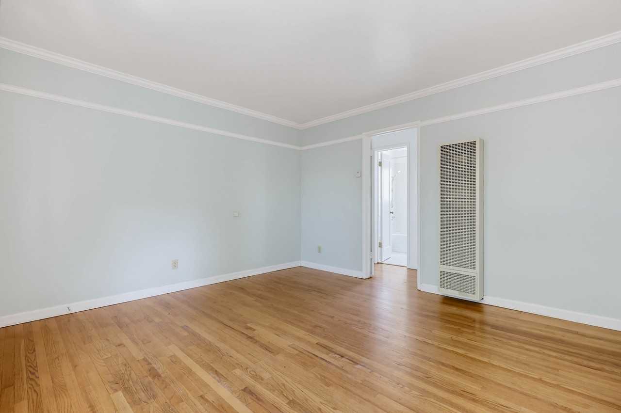 4447 Dawson Ave #4447 - Photo 6 of 22