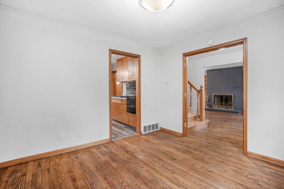 508 Bernard Ave #1 - Photo 3 of 11