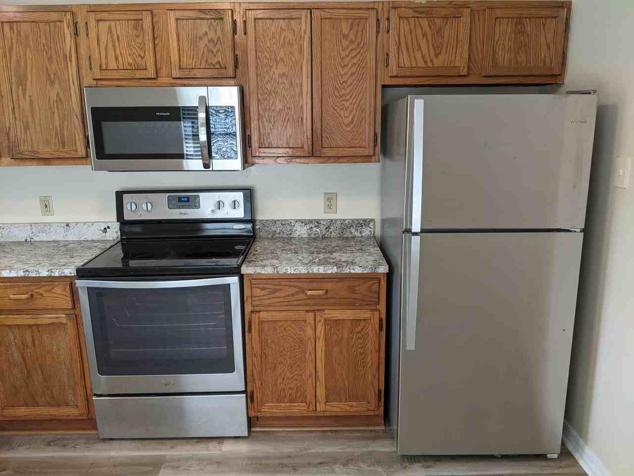 1406 Hartje Ln #B - Photo 7 of 17
