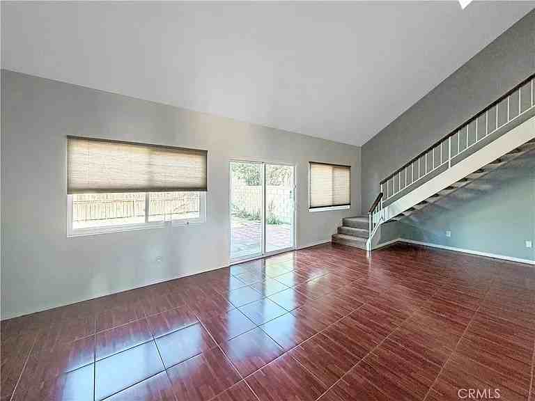 815 Quail Drive - Photo 4 of 7