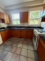 140 Brooks St - Photo 1 of 1