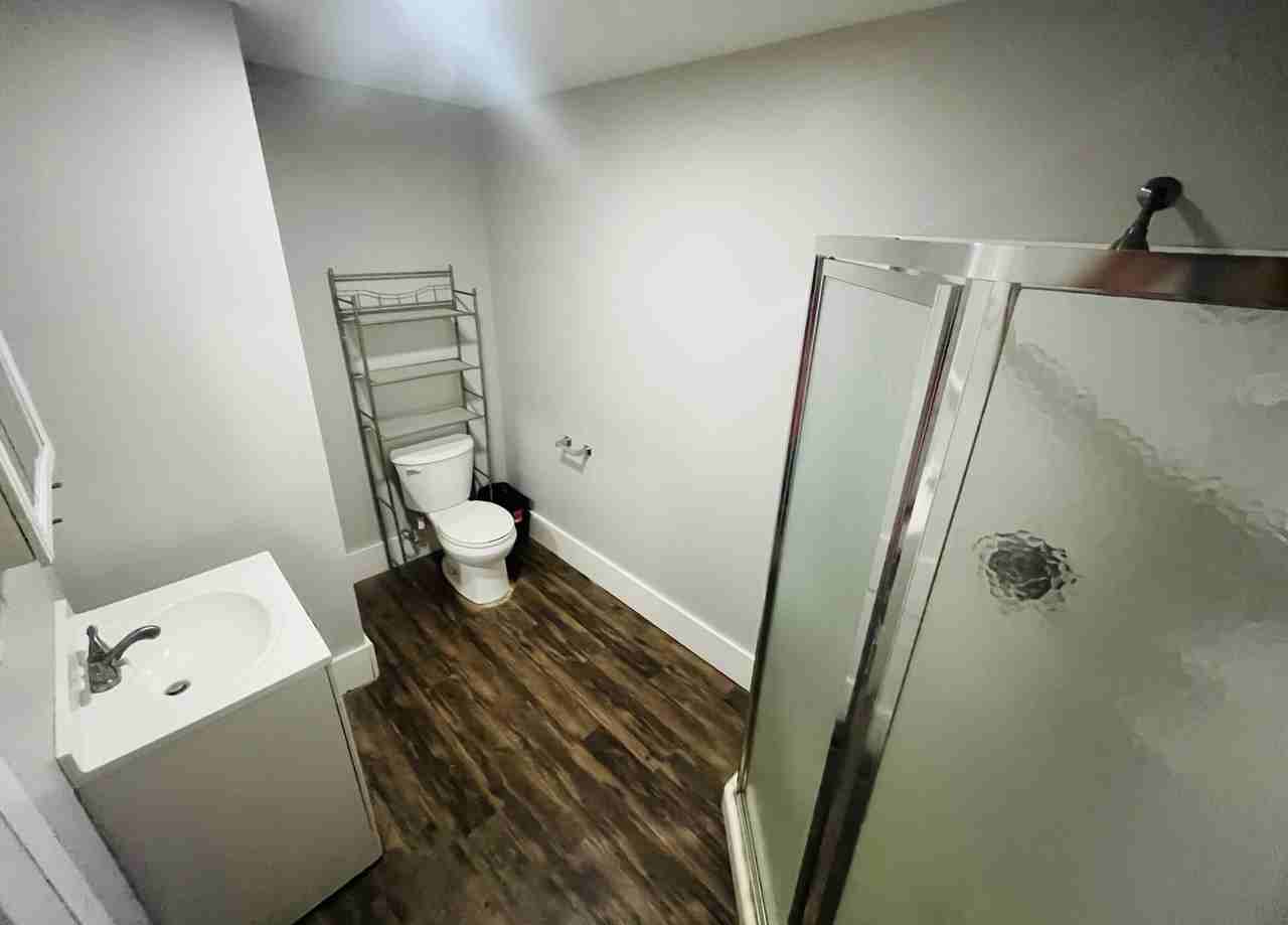 701 S West St #B - Photo 7 of 11