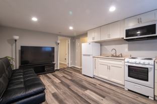 9272 56th Ave S #B - Photo 1 of 1