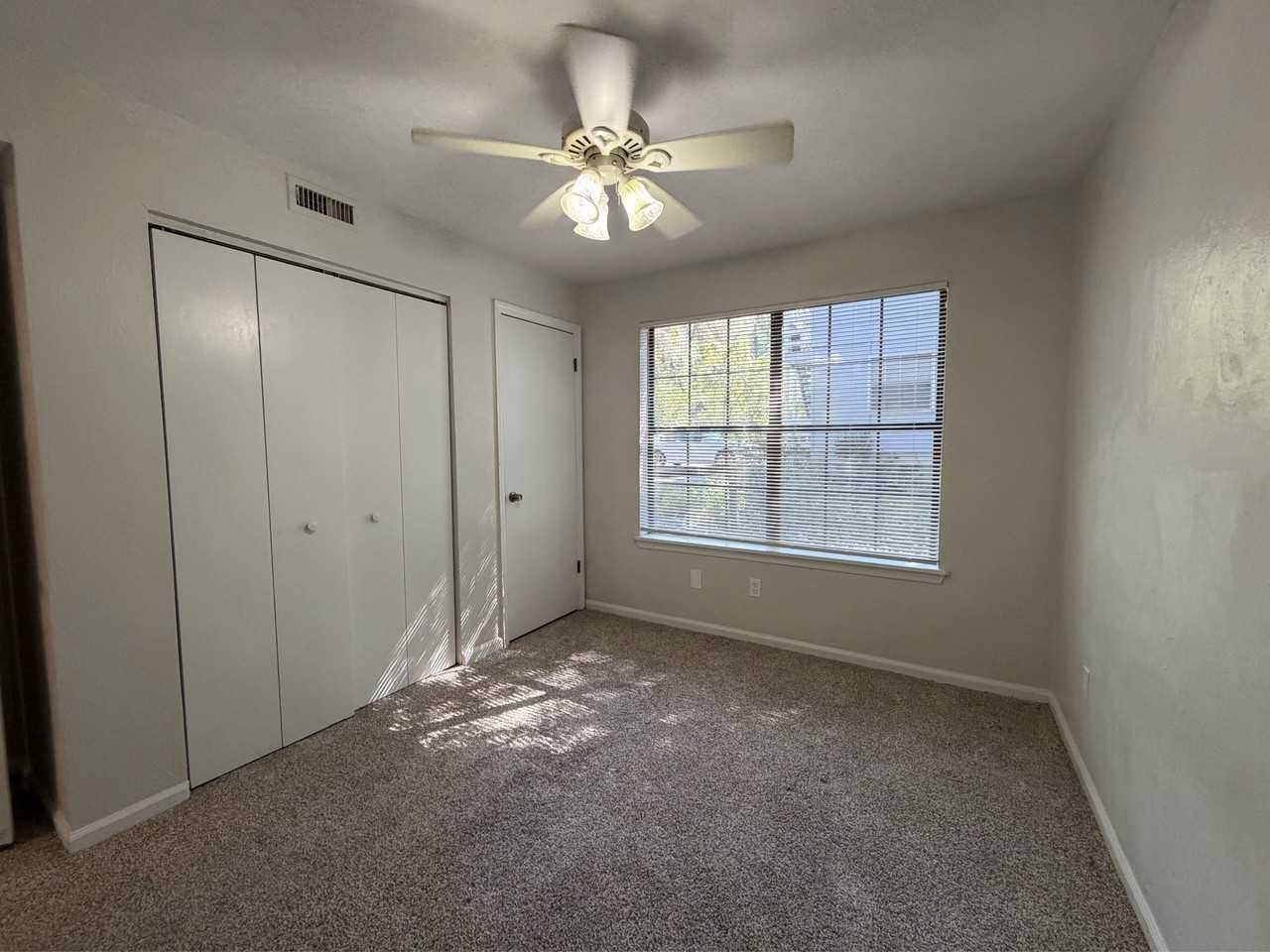 2347 Horne AvenueApt B #B - Photo 7 of 10