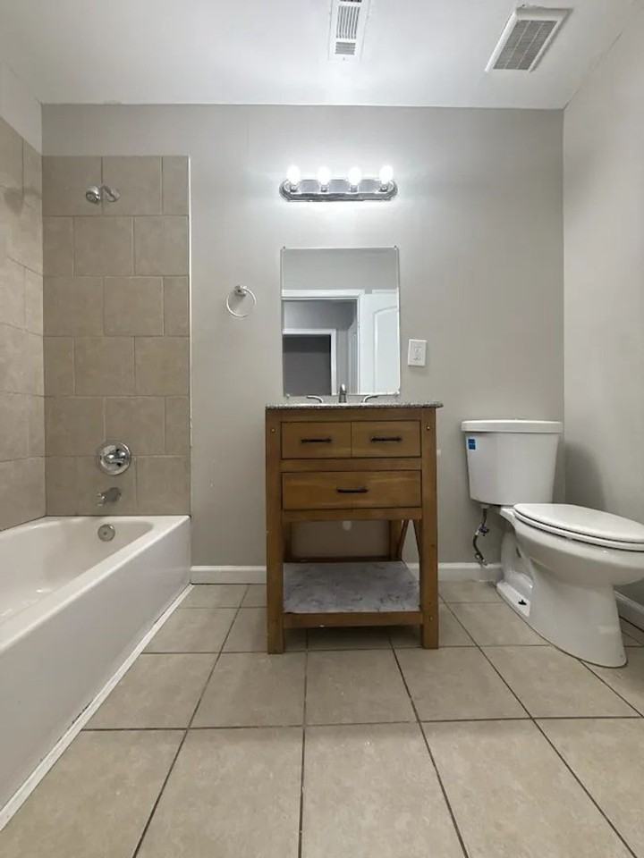 1840 Glenhill Pl - Photo 4 of 16