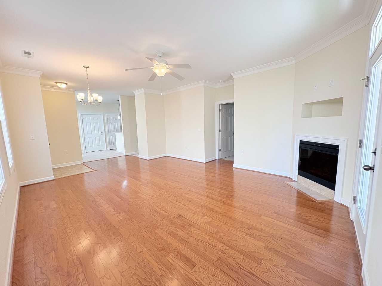 62 Windgate Cir #1 - Photo 4 of 45