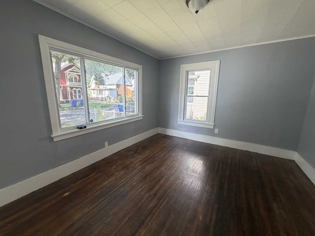 46 Tacoma St #1 - Photo 3 of 9