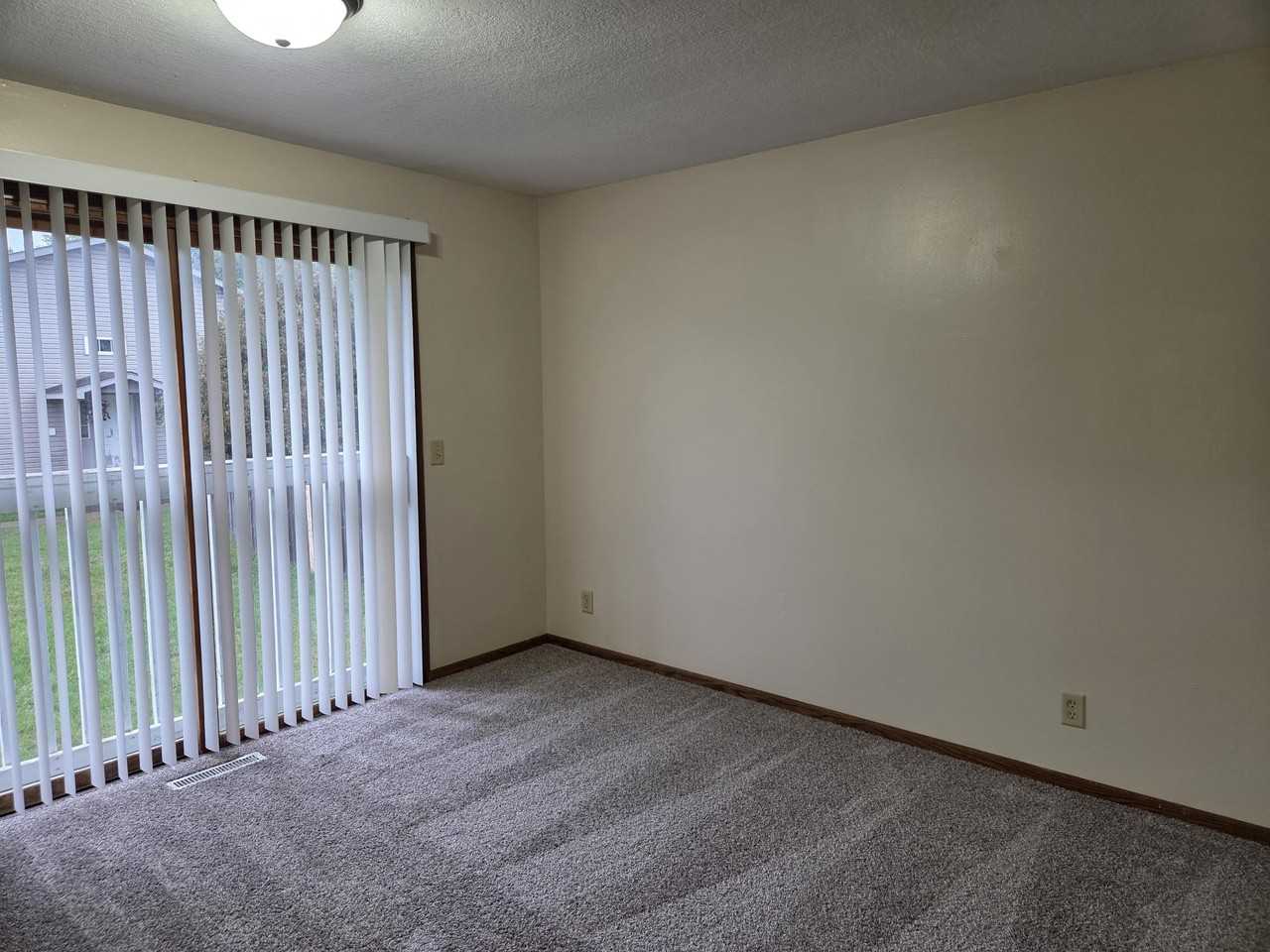4313 80th Ave N #1 - Photo 5 of 20