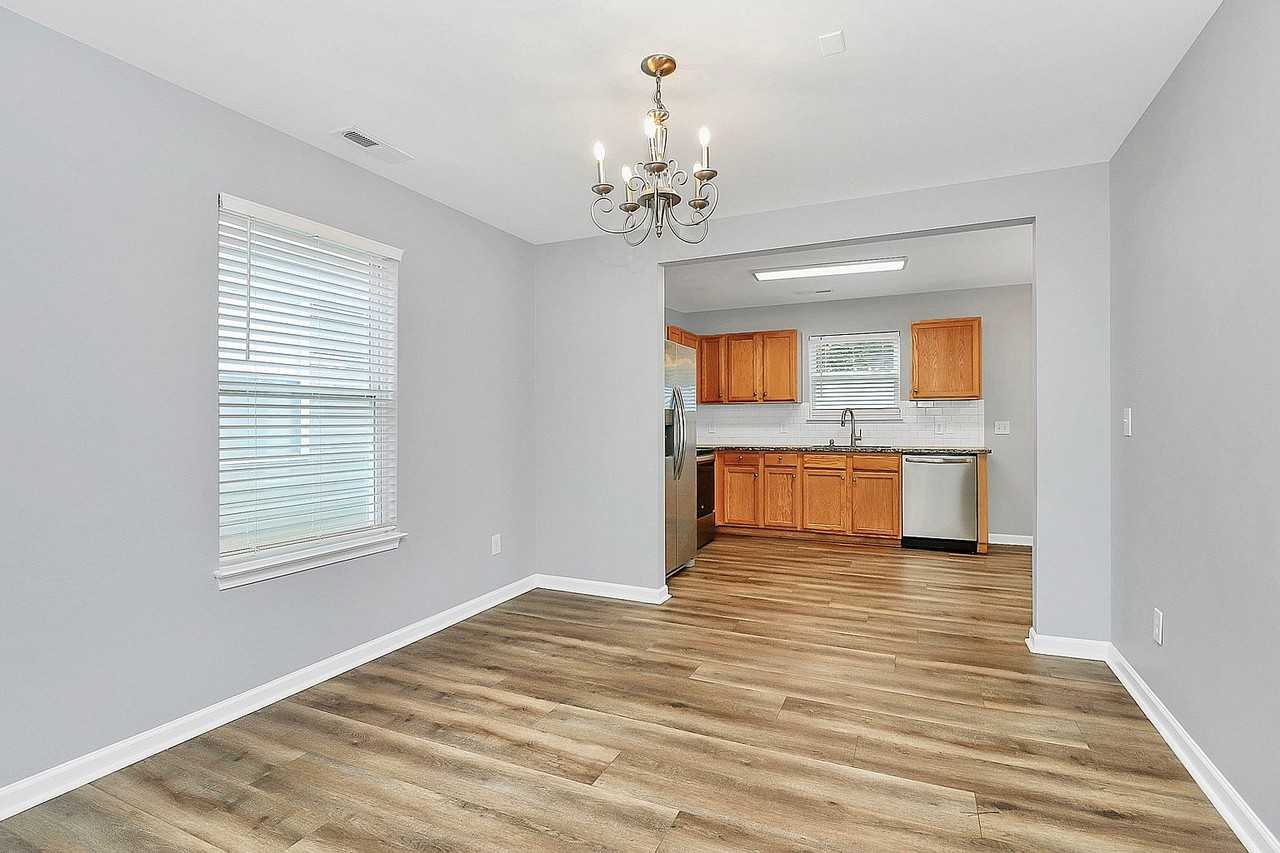 1223 Pinehaven Ct #1 - Photo 3 of 10