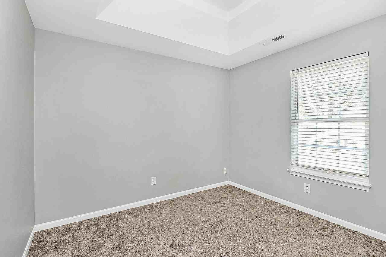 1223 Pinehaven Ct #1 - Photo 5 of 10