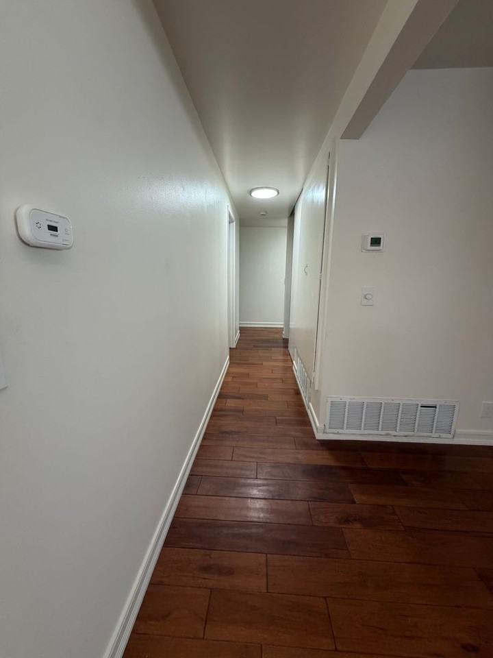 1311 Fairplain Ave - Photo 3 of 33