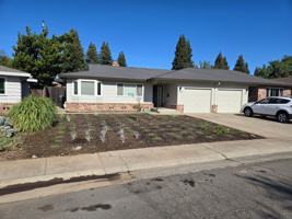 featured image of 1270 Meredith Way