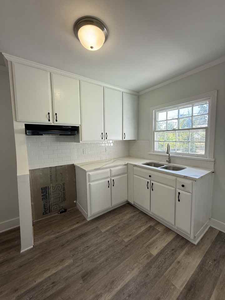 4912 Court I #1 - Photo 3 of 9
