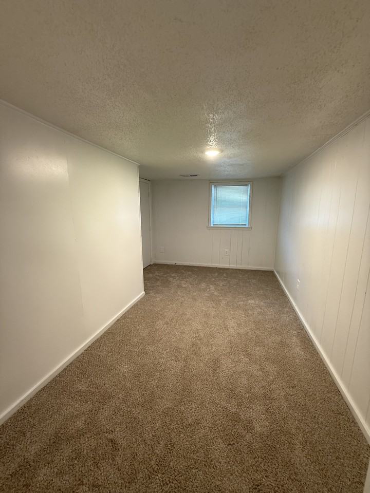 5317 Watson Ave Sw #1 - Photo 6 of 11