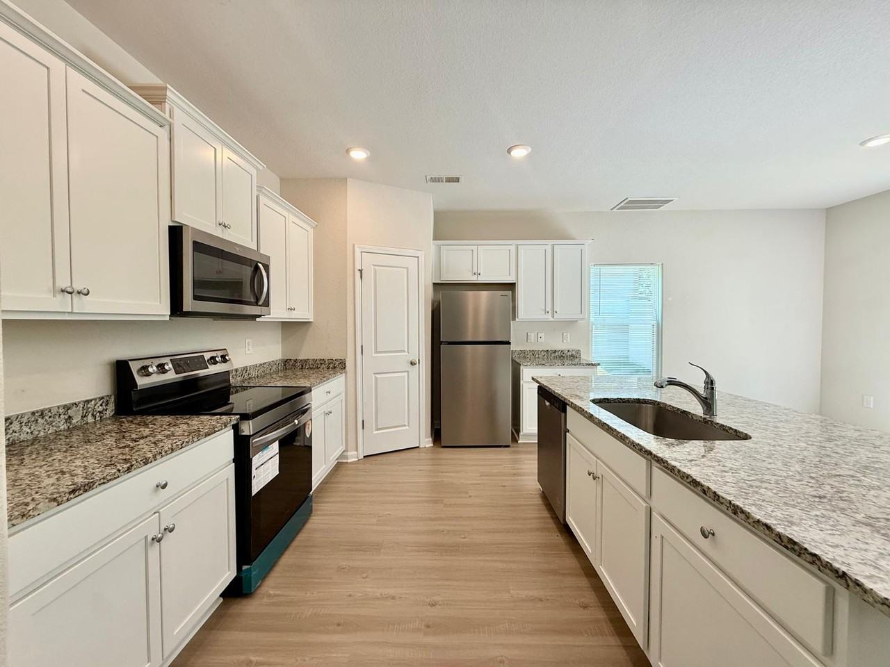 6200 Lowe Ln #1 - Photo 5 of 25
