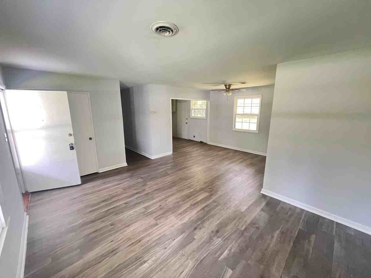 1113 Hahn Ave Ne #1 - Photo 2 of 7