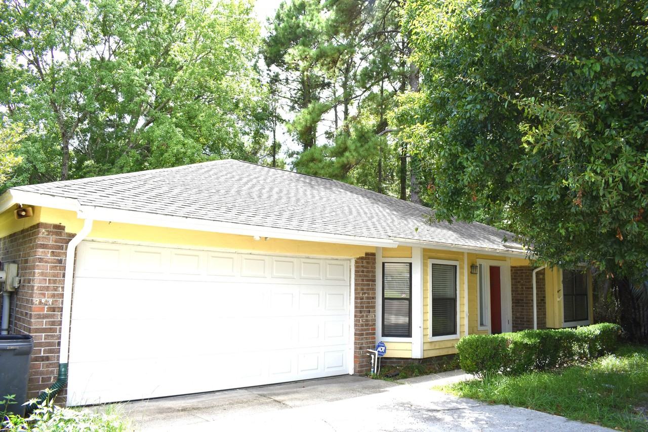 6555 Diamond Leaf Ct S #1