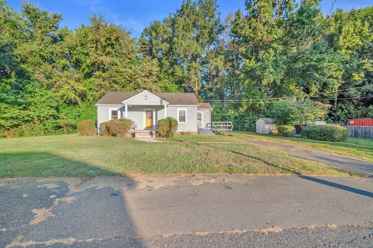 4801 Wild Rose Ln - Photo 2 of 41