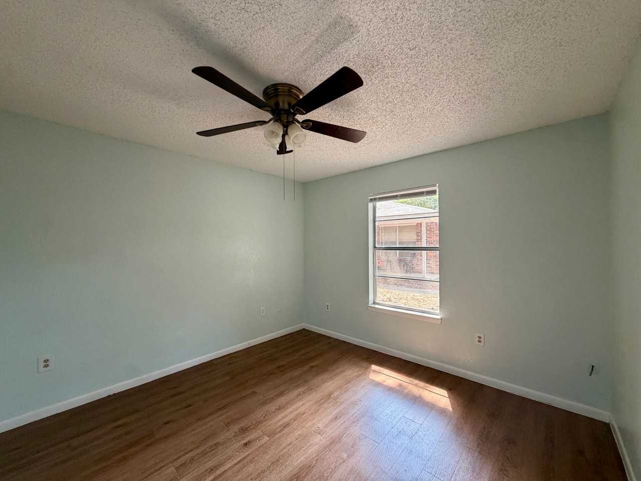 3101 Lasker Ave - Photo 4 of 6