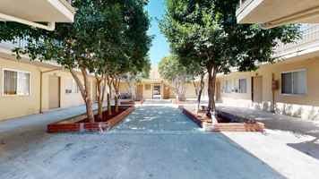 featured image of 12920 Dalewood St