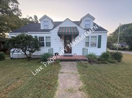 featured image of 106 S Germantown Rd